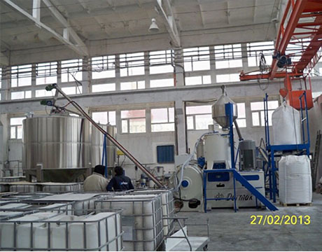 Auto Feeding Mixing Weighing Conveying System For PVC Profile Extrusion Line